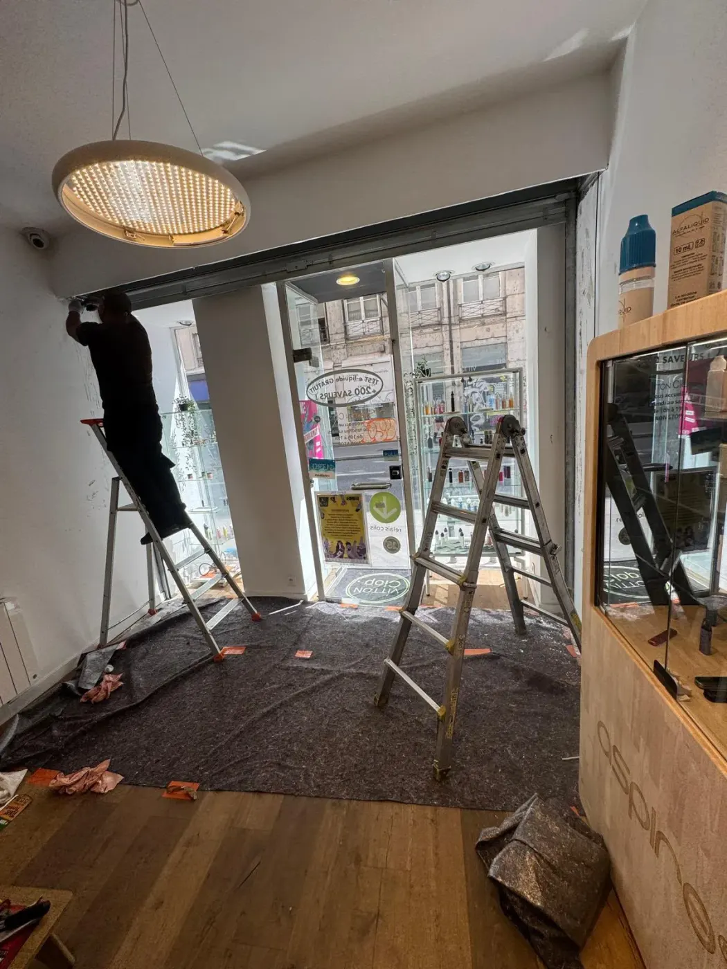Installation et pose de rideau métallique à Paris 18
